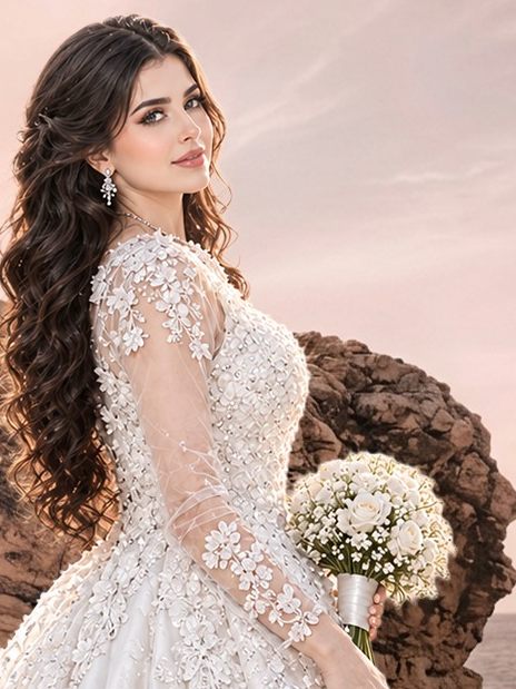 فستان زفاف منفوش بتطريز زهور